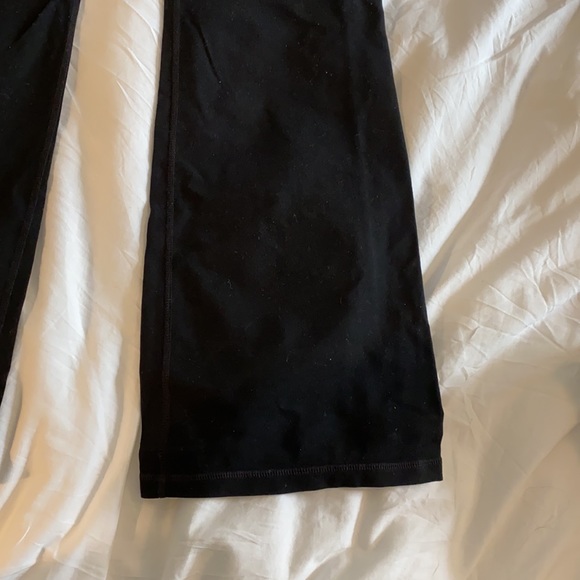 Gap wide leg black leggings - Picture 2 of 4